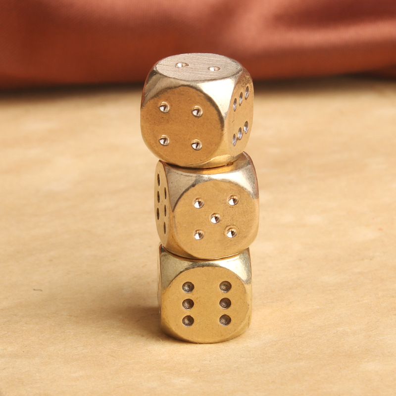 10/5 adet pirinç oyun zar 15MM - Party Games Juegos De Mesa incelemesi ve fiyatı